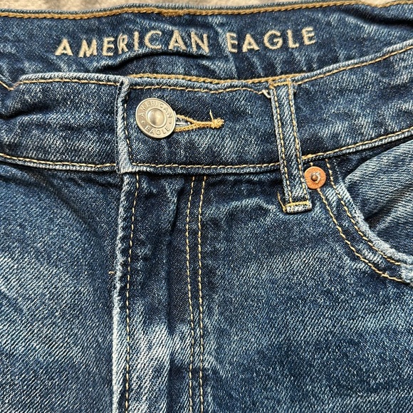 American Eagle Highest Rise 90’s Boyfriend Short - Picture 3 of 5
